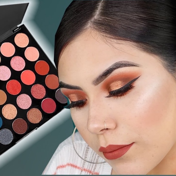 😍 NWT 35H Hot Spot by Morphe Palette!😍 - Picture 6 of 13